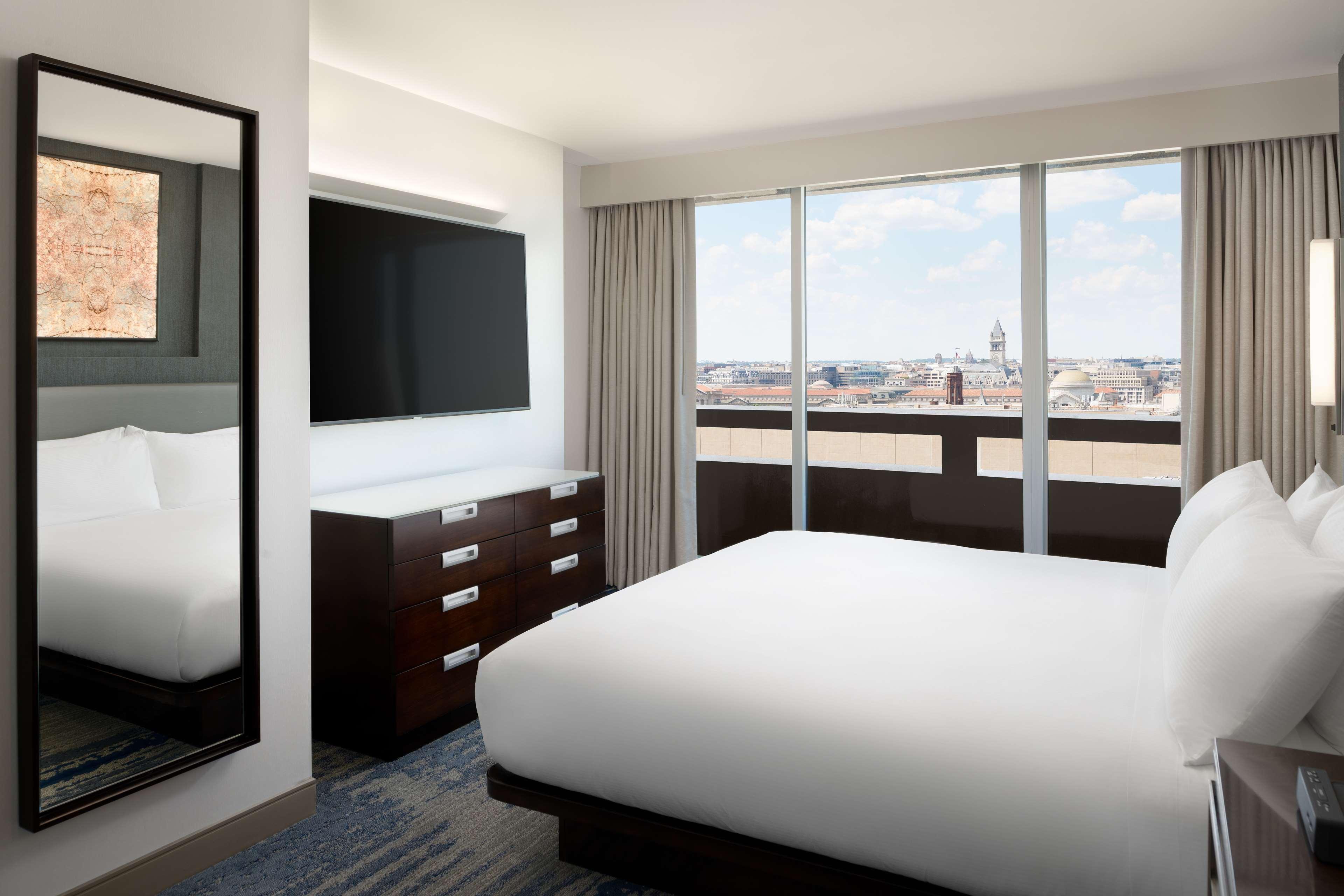 Hilton Washington Dc National Mall The Wharf Екстериор снимка
